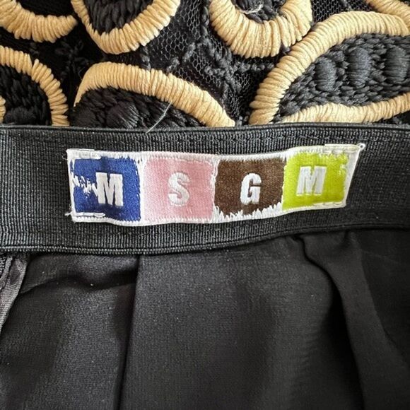 Msgm Black Embroidered Printed Mini Skirt, XS/US2/IT38 - Picture 7 of 7